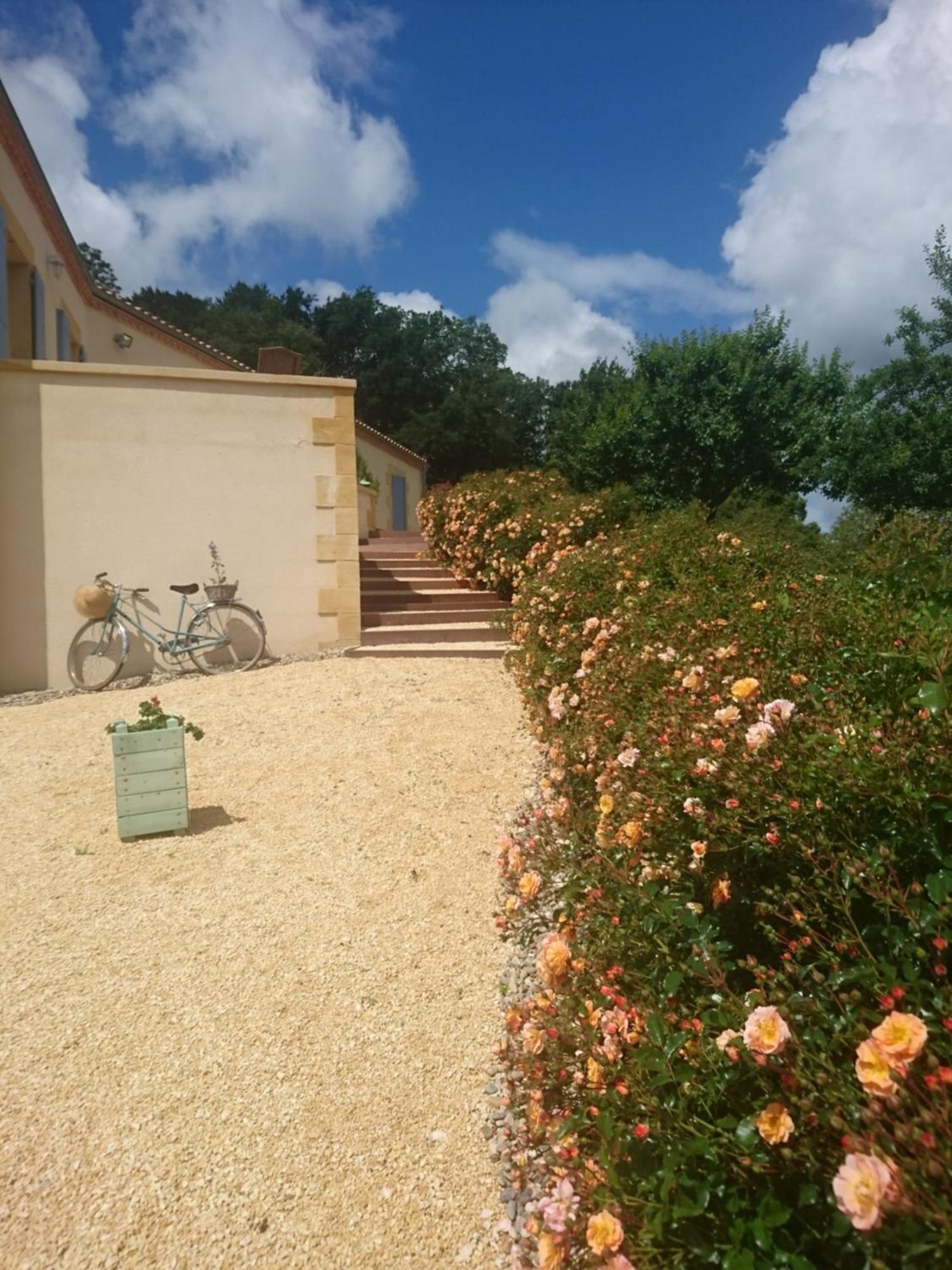 Chambre d'Hôtes Les Bruyères Cadouin Esterno foto